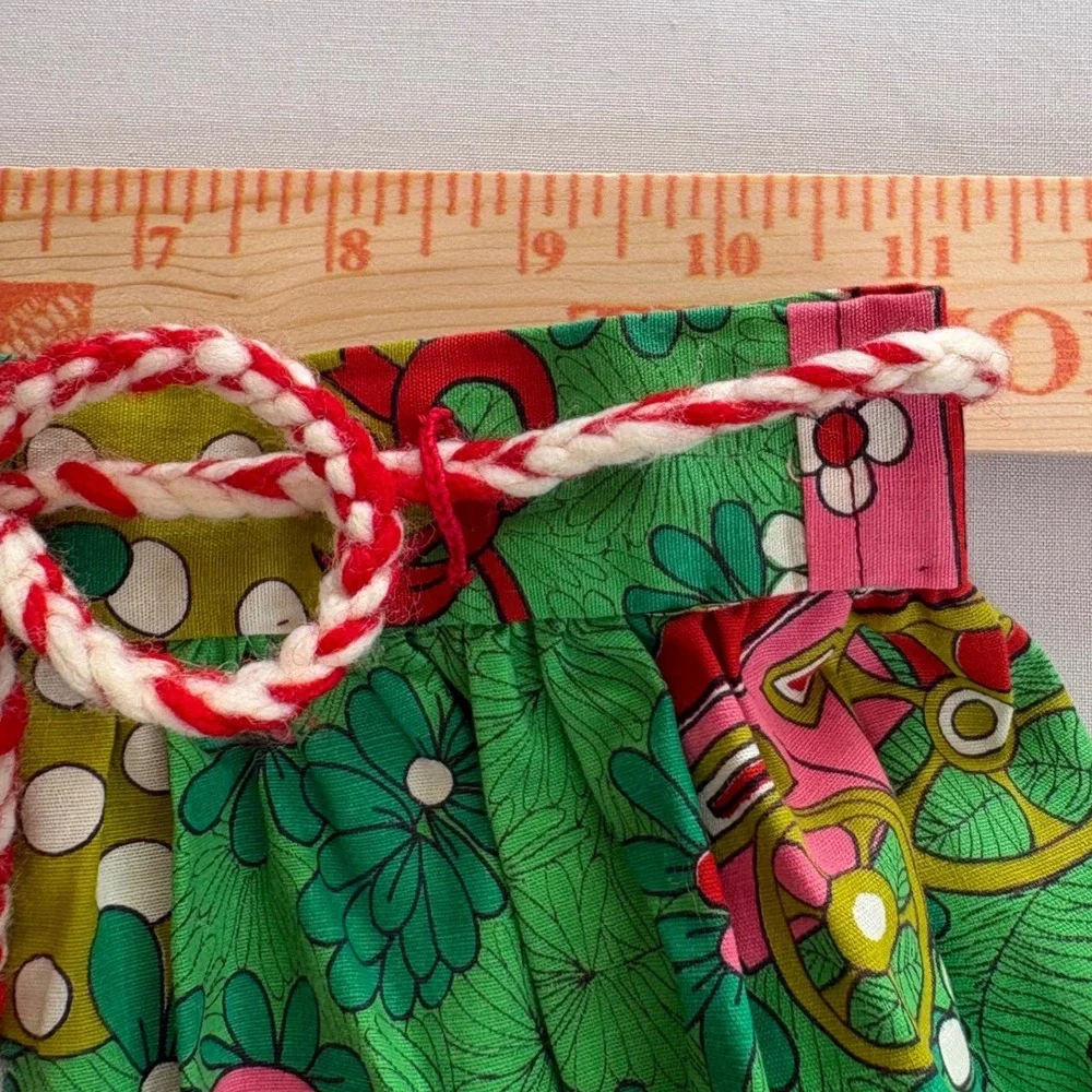 Vtg Kitchy Christmas Skirt Retro Toy Border Print Festive 1950s  Midi 24in Waist